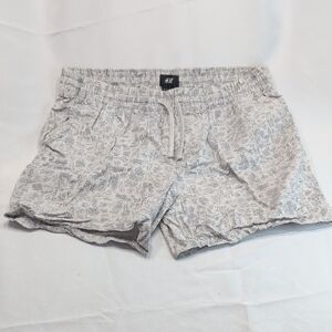 H&M Men's Light Gray Patterned Athletic Shorts